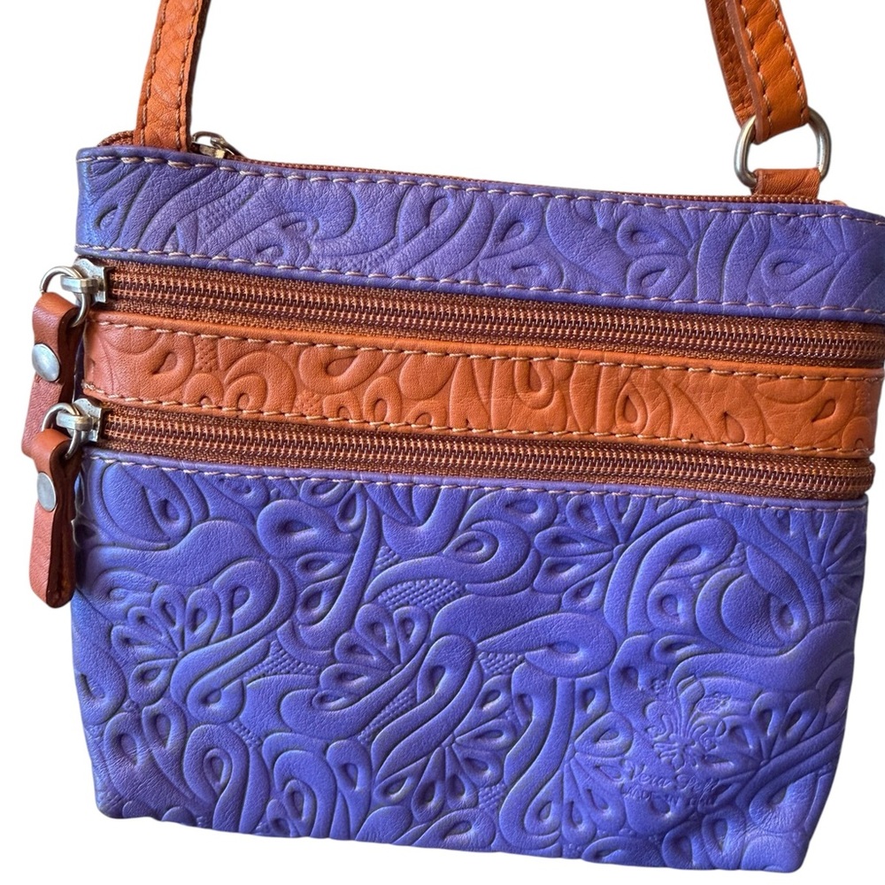 Chiaro Scuro Vera Pelle “Sabina” Italian Leather Purple Embossed Crossbody EUC - Picture 2 of 8